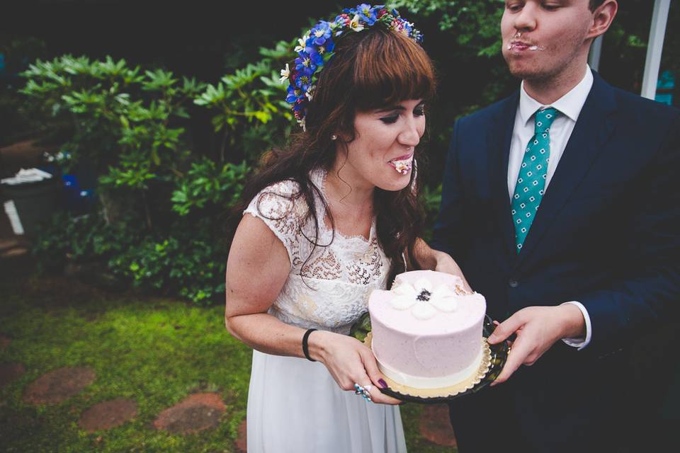 Twisted Aisle Weddings