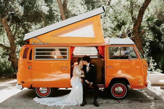Kissing couple