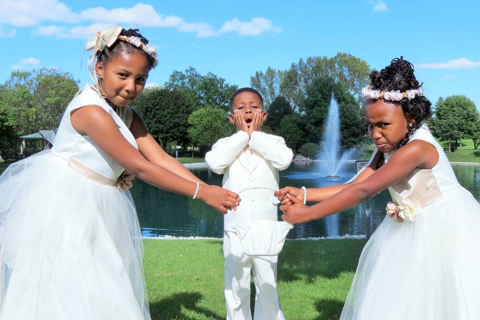 Kids at the weddng