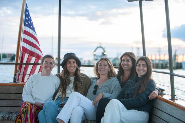 Gansett Cruises