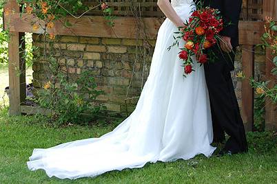A Whisper Bride and Groom at Garden SquareSpringwood Manor