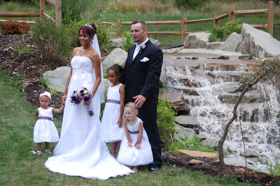 Wedding Family at The Villa at SpringwoodUpper waterfalls