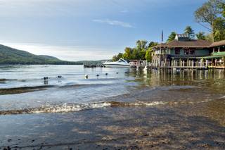 The Boathouse Restaurant and The Lodges at Cresthaven
