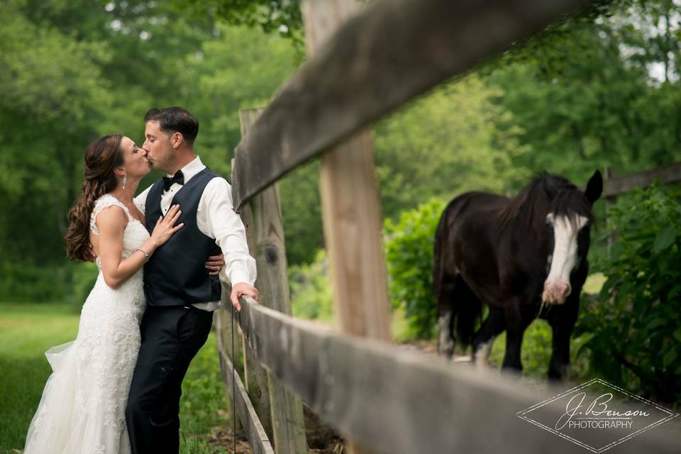 Couple's Kiss