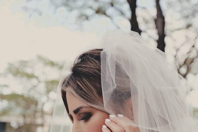 Www.capturedwithlove.com