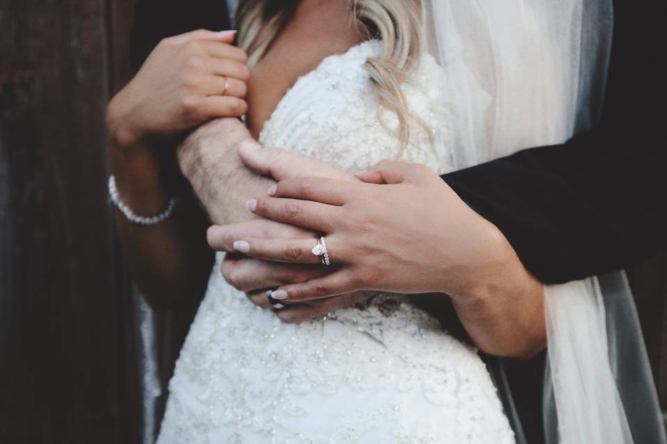 Www.capturedwithlove.com