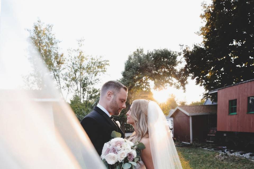 Www.capturedwithlove.com