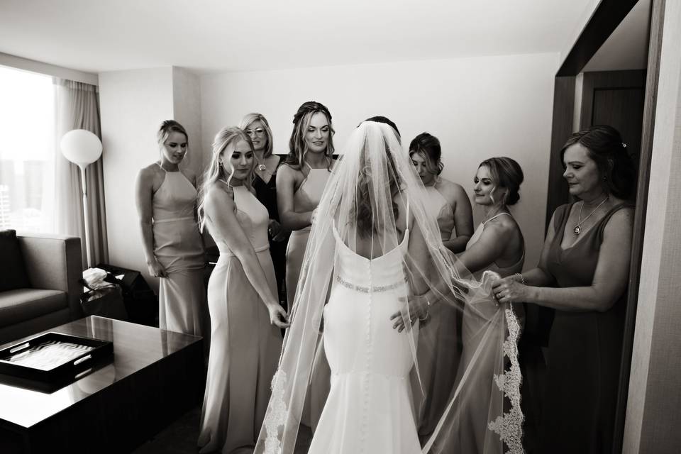 Www.capturedwithlove.com