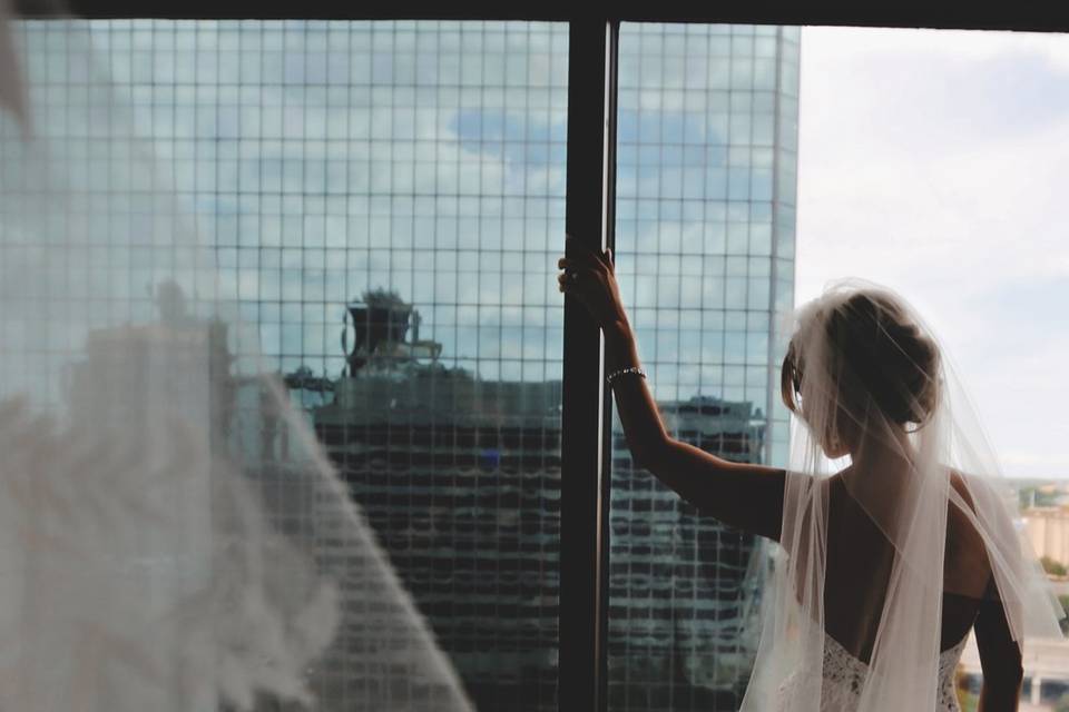Www.capturedwithlove.com
