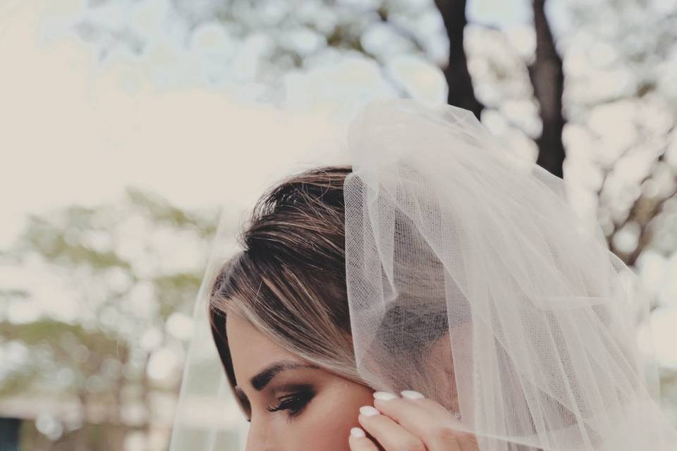 Www.capturedwithlove.com
