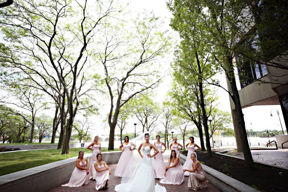 Www.capturedwithlove.com