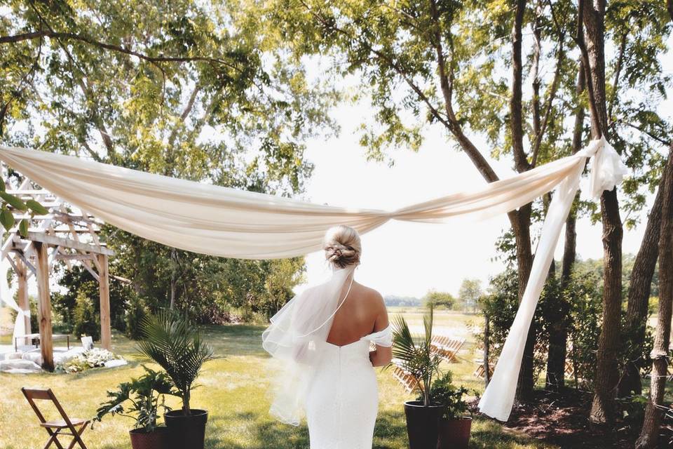 Www.capturedwithlove.com