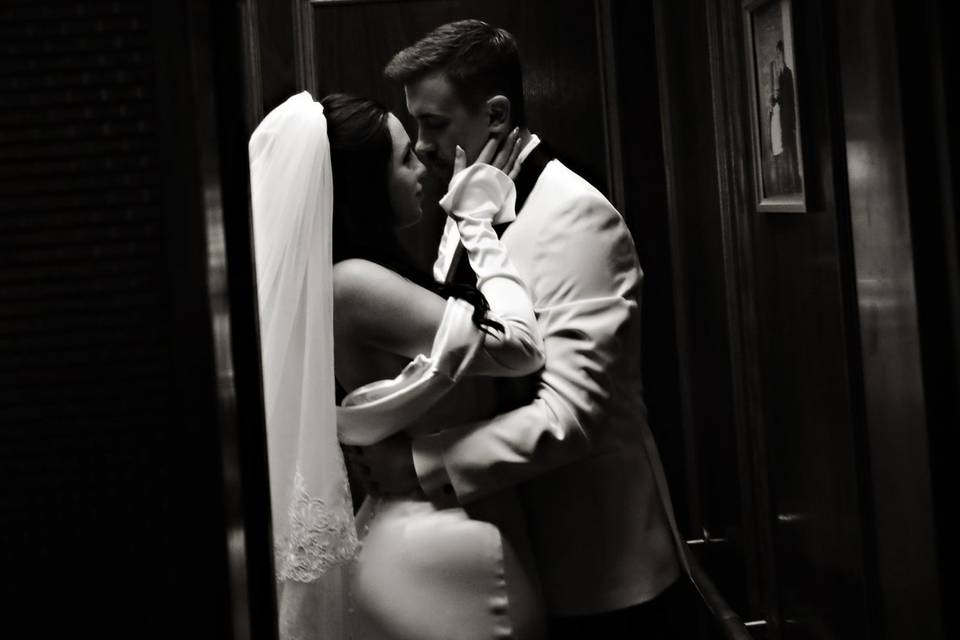 Www.capturedwithlove.com