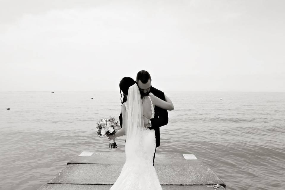 Www.capturedwithlove.com
