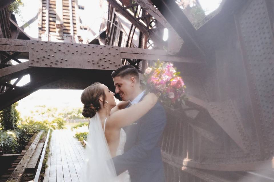 Www.capturedwithlove.com