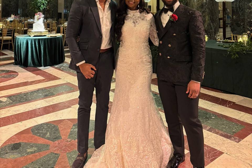 Photo with this amazing couple