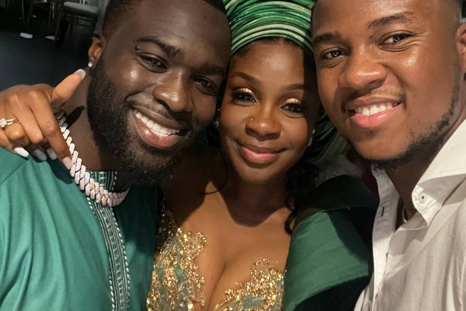 Photo with this amazing couple