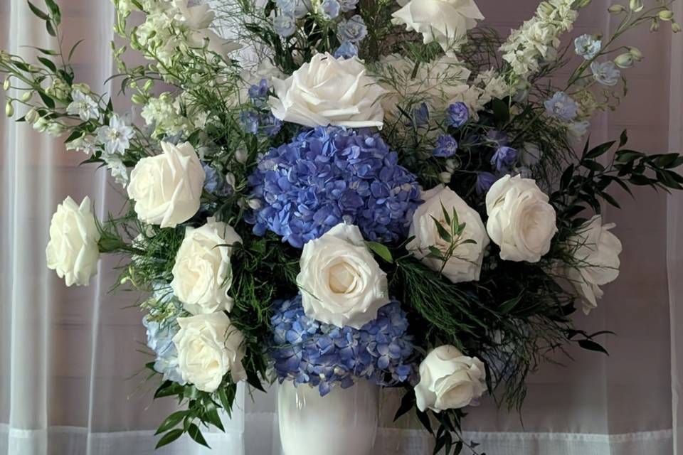 Magnolia Melody Floral Design