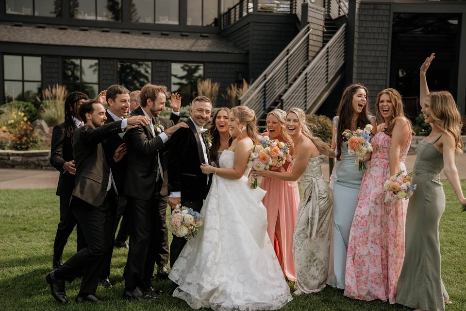 Bridal party in the Garden