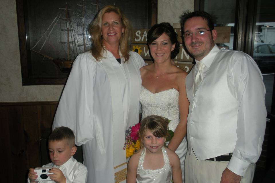 Small Family Weddings