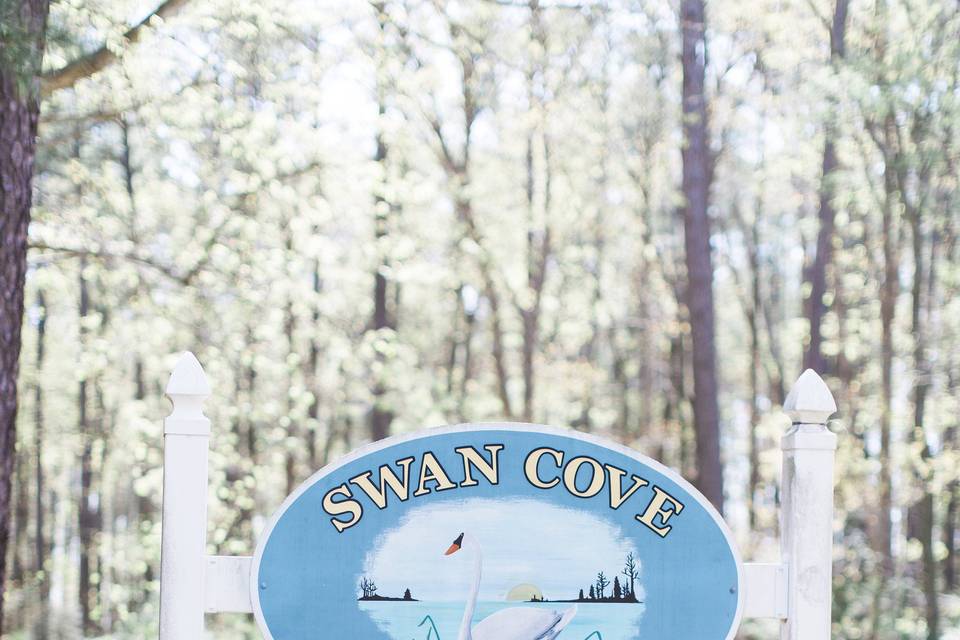 Swan Cove Manor