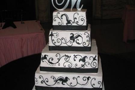 Custom Wedding Cakes by Penny