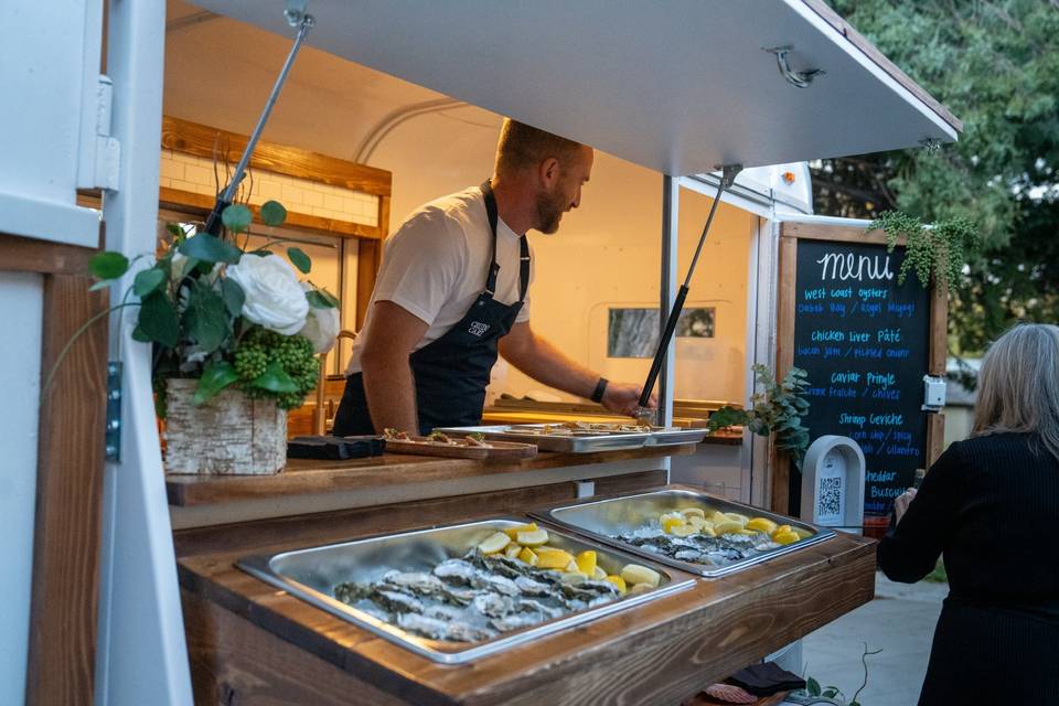 Crudo Cart