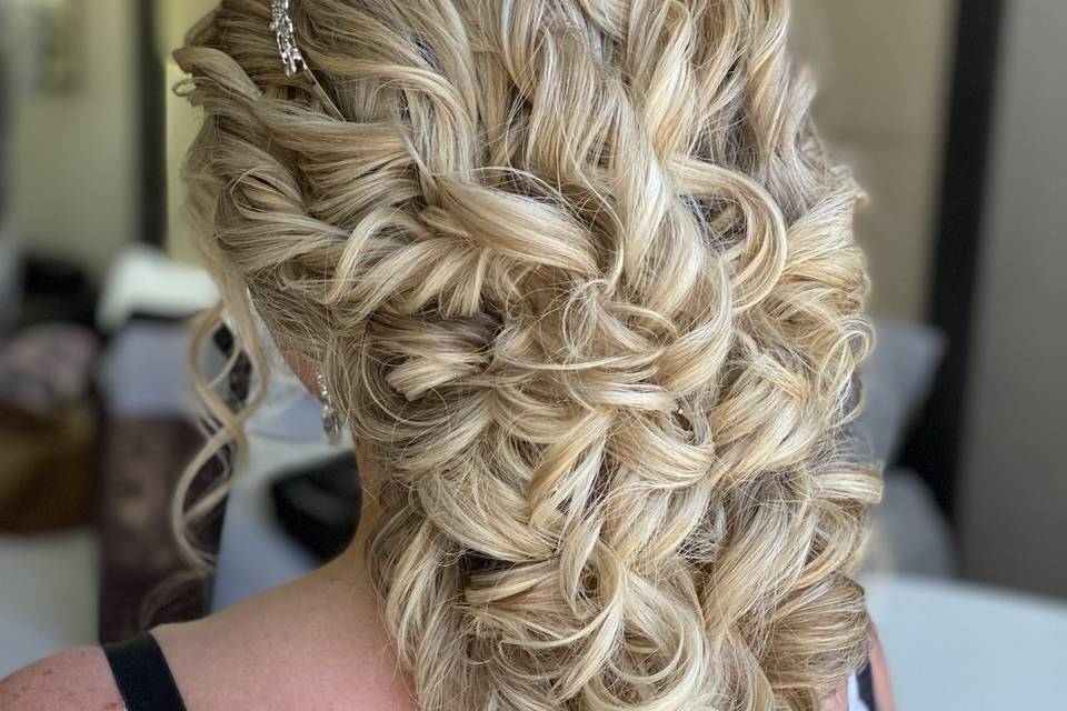 Bridal hair & makeup