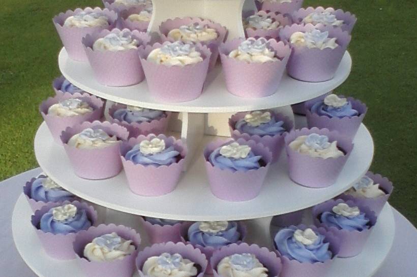 Wendy's Cupcakes & Dessert Tower Stand Rental