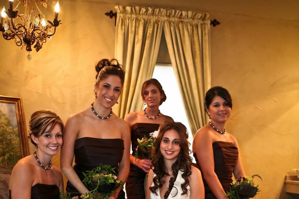 Bride and her bridesmaids