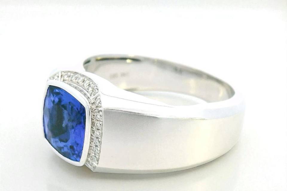 Men's Wedding Band