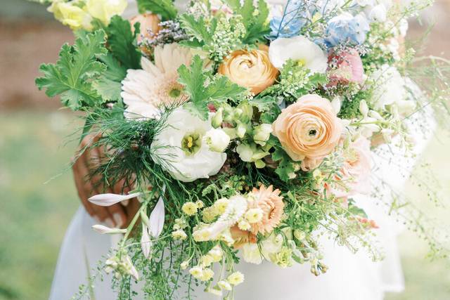 kk jones flowers, LLC