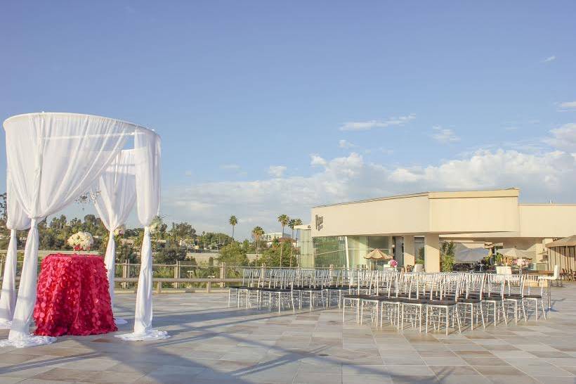 Moonlight Veranda Ceremony