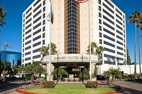 Exterior view of Embassy Suites - La Jolla