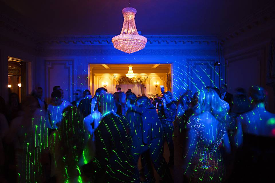 Loose Mansion - Main Level Dance Floor Photo Credit : epagaFOTO