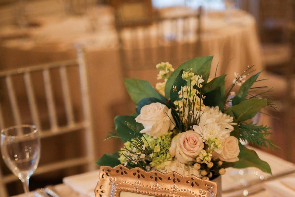 Sophisticated ceremony setup, photo credit: Megan Savage Photography