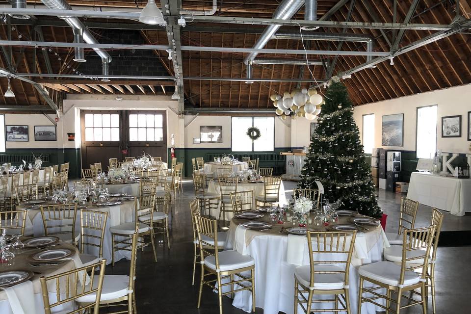 Great Lakes Chiavari