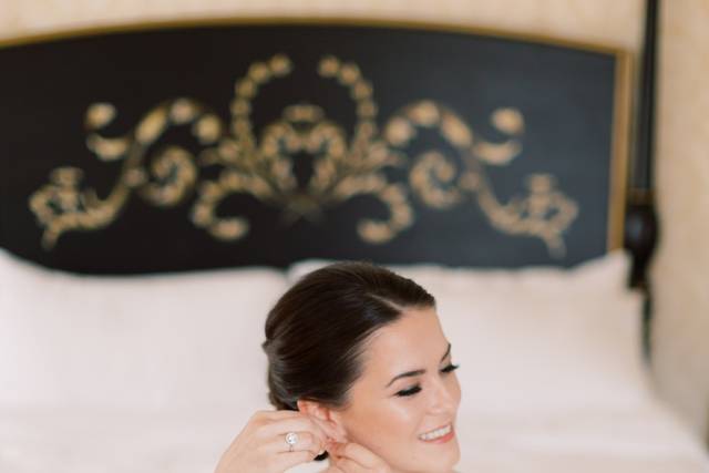 Classic bridal makeup