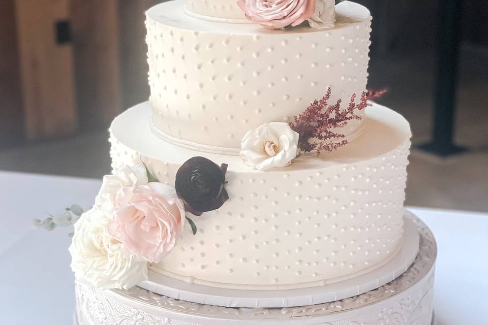 Swiss dots cake