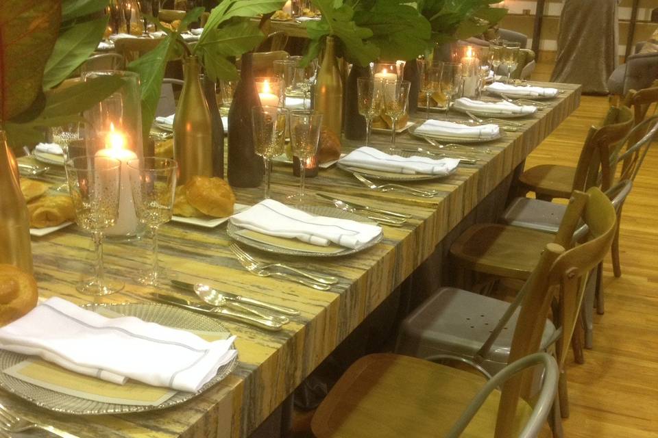 Rustic table set-up