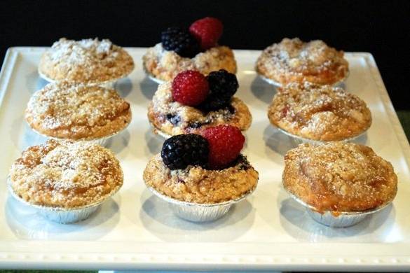 Mini Pies in Mixed Berry & Apple-Pear