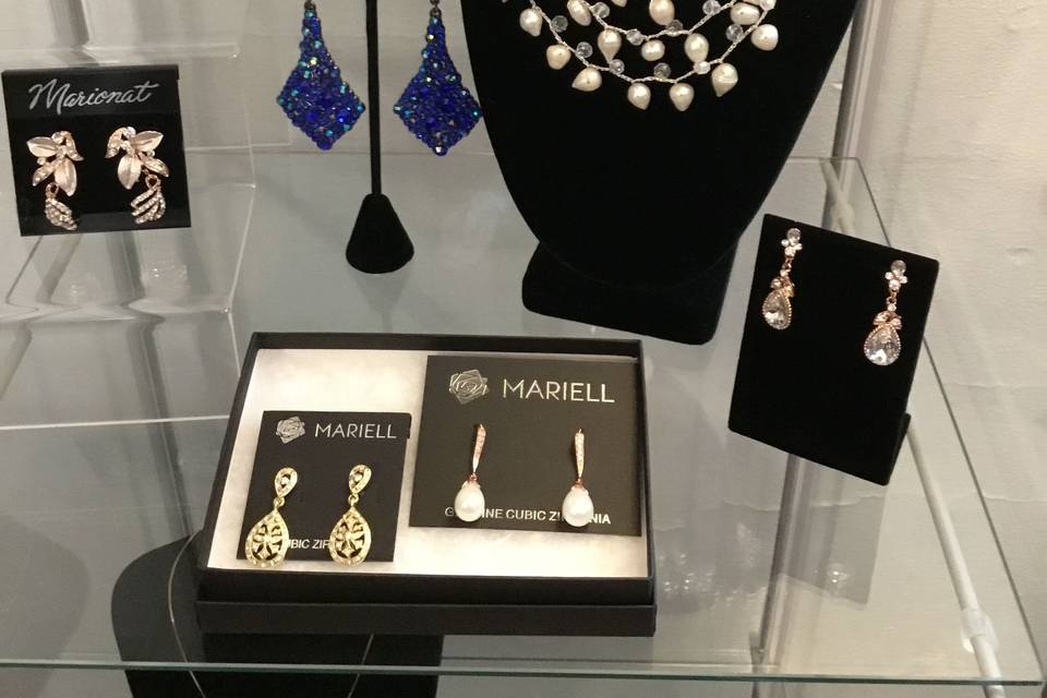 Jewelry and accessories