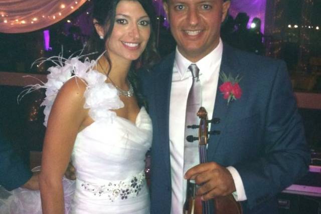 Wedding With the Bride!!