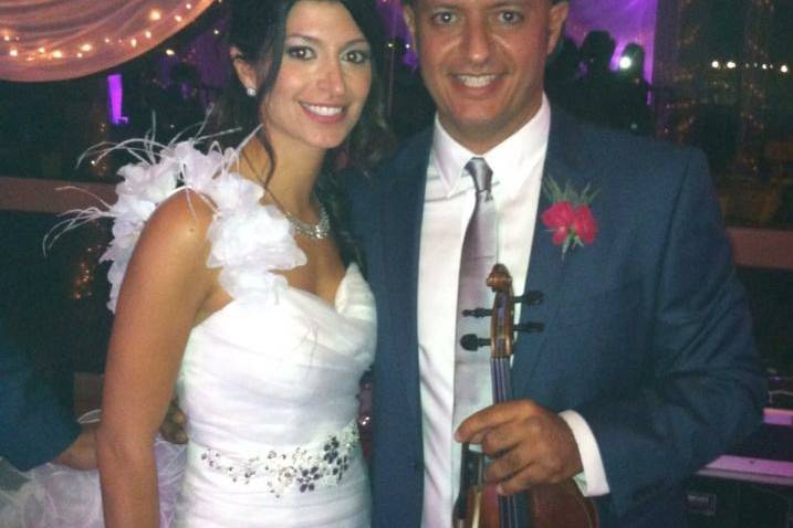 Wedding With the Bride!!