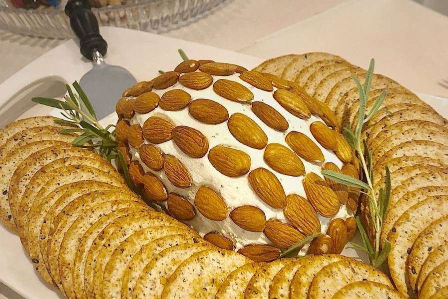 Herbed Cheese Platter
