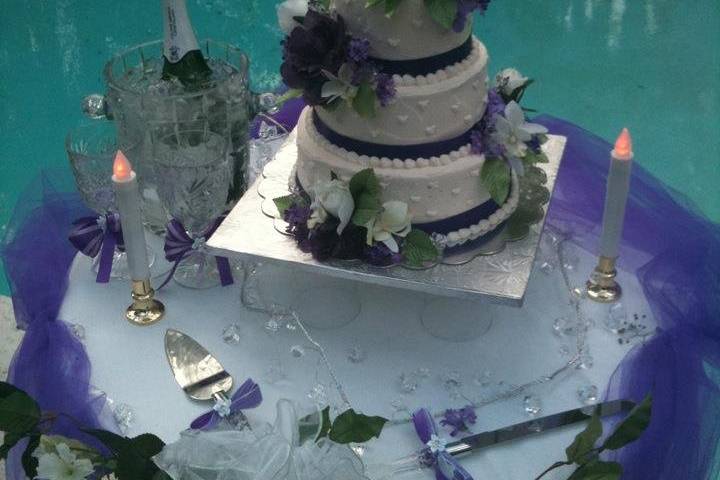 Delectable Designs...Cakes by Dawn