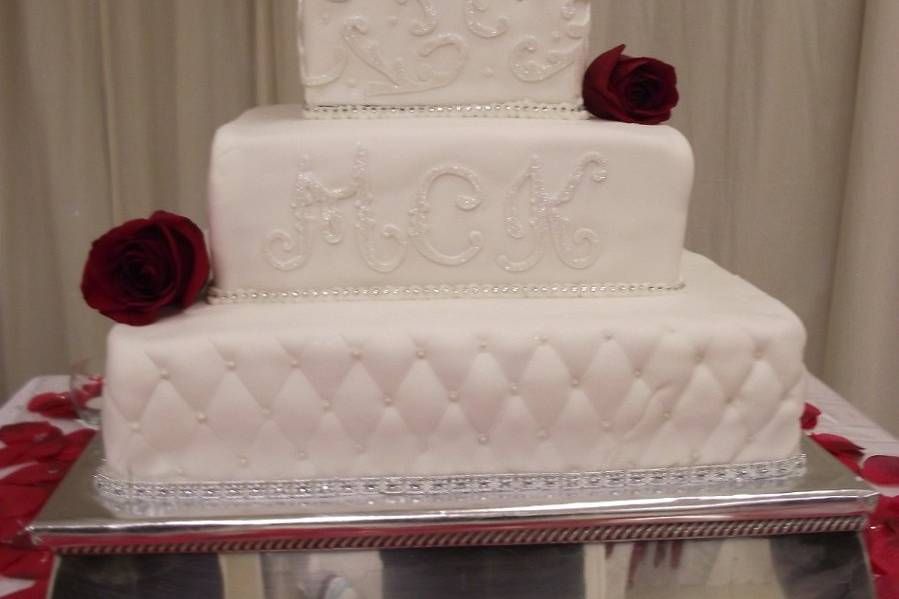 Delectable Designs...Cakes by Dawn