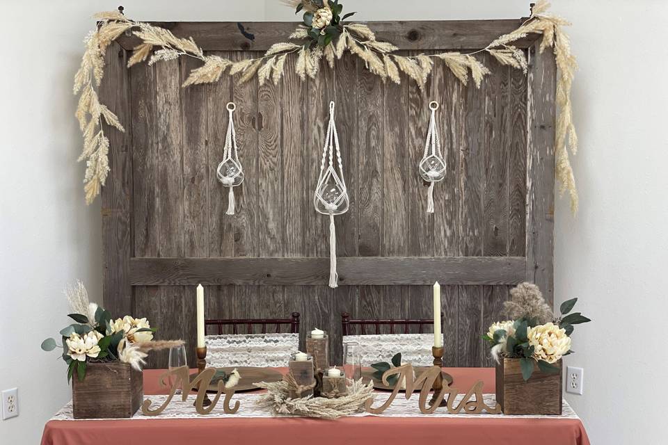 Sweetheart Table