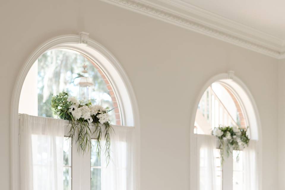 Welcome Table Floral