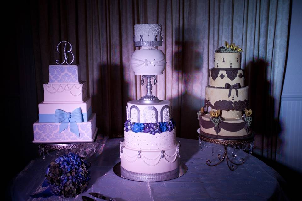 Couture Cakes by Lia, LLC